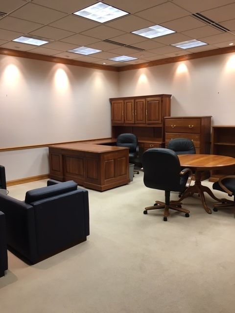 Magnavox Way Corporate Center: 1700 Magnavox Way, Fort Wayne, IN 46804
